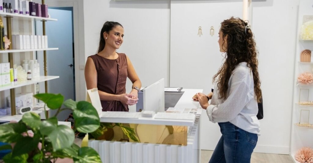 Receptionist Jobs in Italy