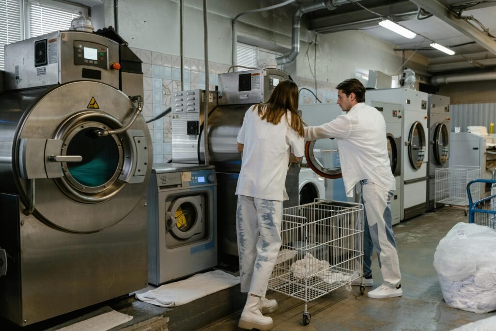 Laundry Attendant Jobs in Dubai - UAE